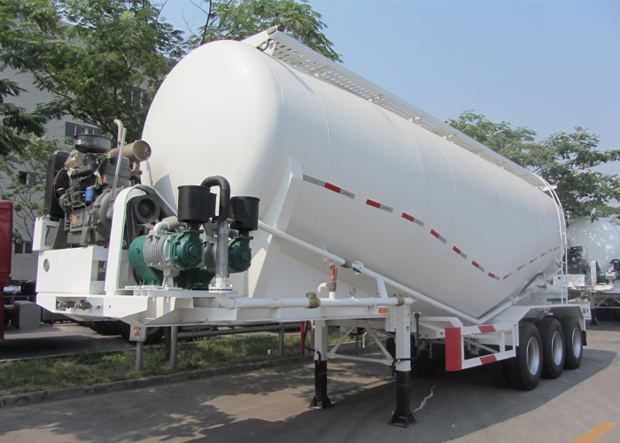Semirremolques cisterna neumáticos secos a granel de 33000L con 3 ejes para polvo de cemento a granel, semirremolque cisterna de cemento