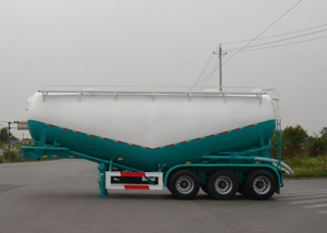 Semirremolques cisterna neumáticos a granel seco 26500L con 3 ejes para cemento de cementación de pozos de petróleo, semirremolque cisterna de cemento