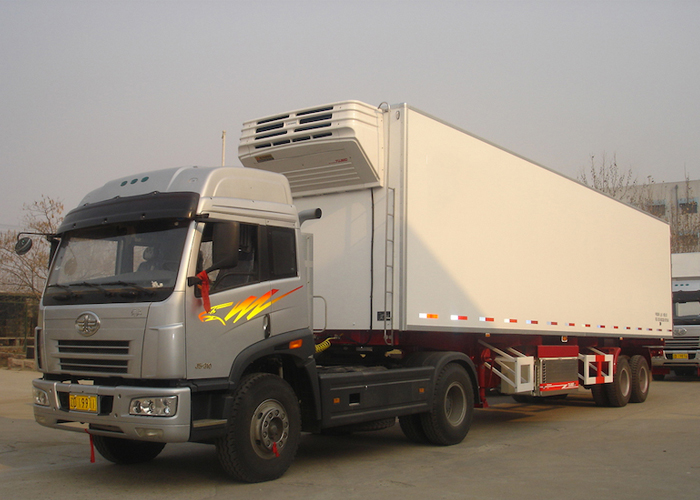 Remolque de camión refrigerado de 40 pies y 2 ejes con unidades refrigeradoras Carrier para cargas frescas y congeladas, Remolques frigoríficos